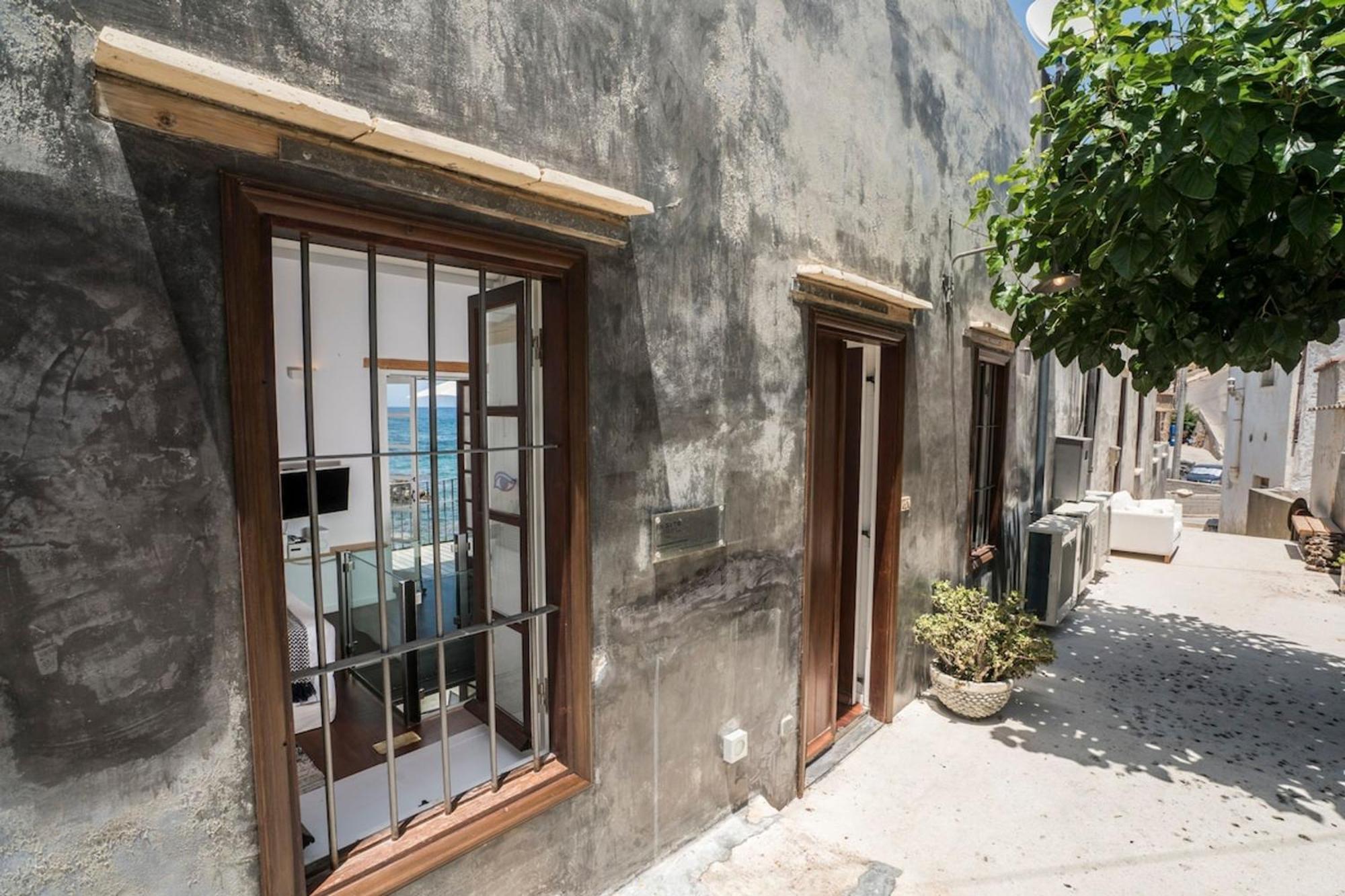 Kito- Transformed House On The Water'S Edge Villa Chania  Exterior photo